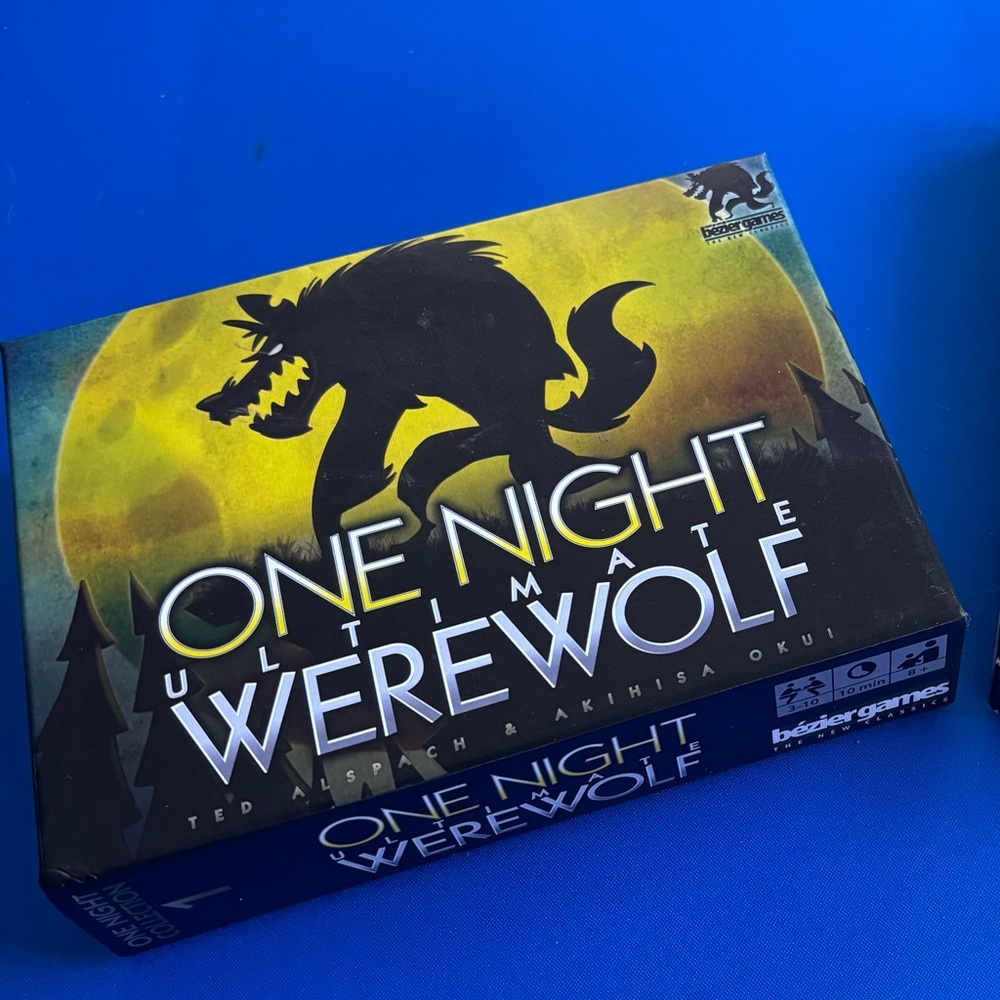 One Night Ultimate Werewolf Game